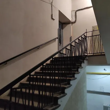 двокімнатна в старому львові Apartman *