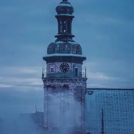 двокімнатна в старому львові Apartman *