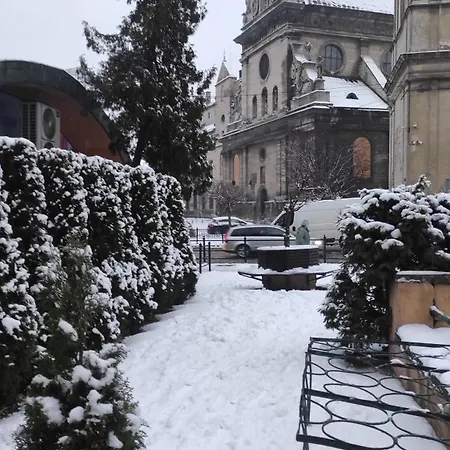 Lägenhet двокімнатна в старому львові *